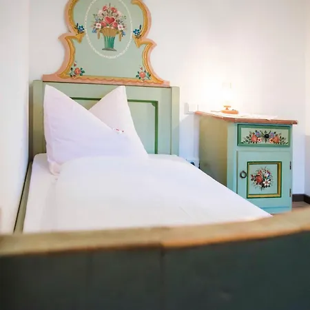 Apartment Gaestehaus Becher, Kreuth-point *