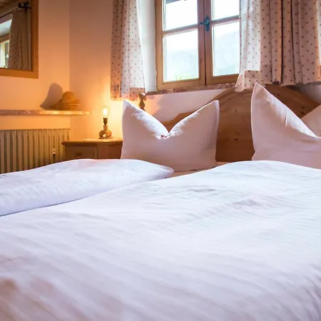 Apartment Gaestehaus Becher, Kreuth-point Kreuth