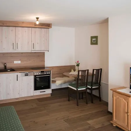 Apartment Gaestehaus Becher, Kreuth-point