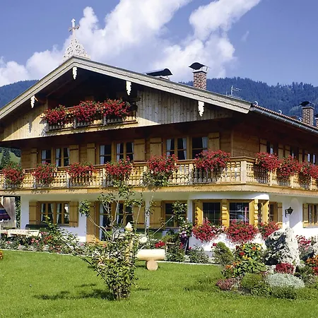 Gaestehaus Becher, Kreuth-point Apartment *
