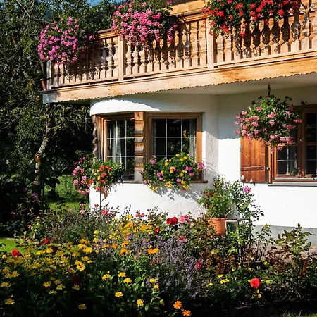 Gaestehaus Becher, Kreuth-point 아파트 *