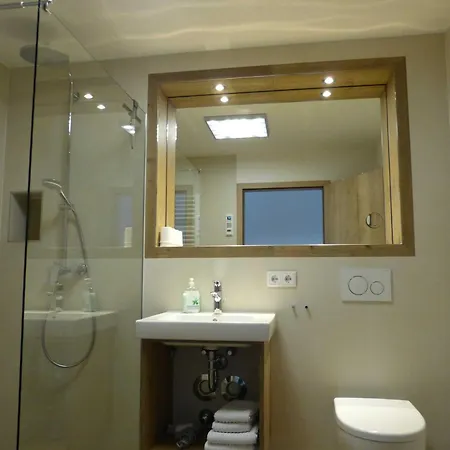 Gaestehaus Becher, Kreuth-point Apartamento