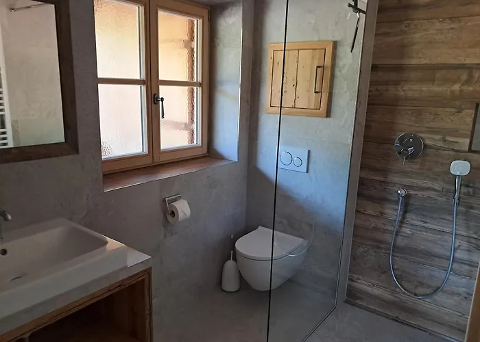 Gaestehaus Becher, Kreuth-point 아파트