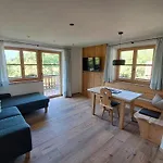 Gaestehaus Becher, Kreuth-point Apartmán *